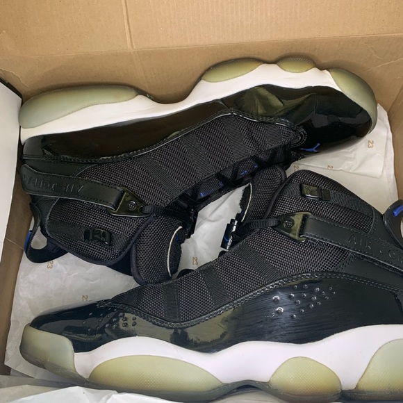Jordan Shoes - Men’s Jordan’s size 9